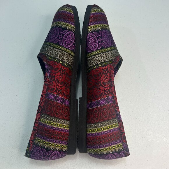 Rampage Super Boho Slip On Multicolored Flats Size 7.5M NIB Bohemian Purple Red - Picture 7 of 10